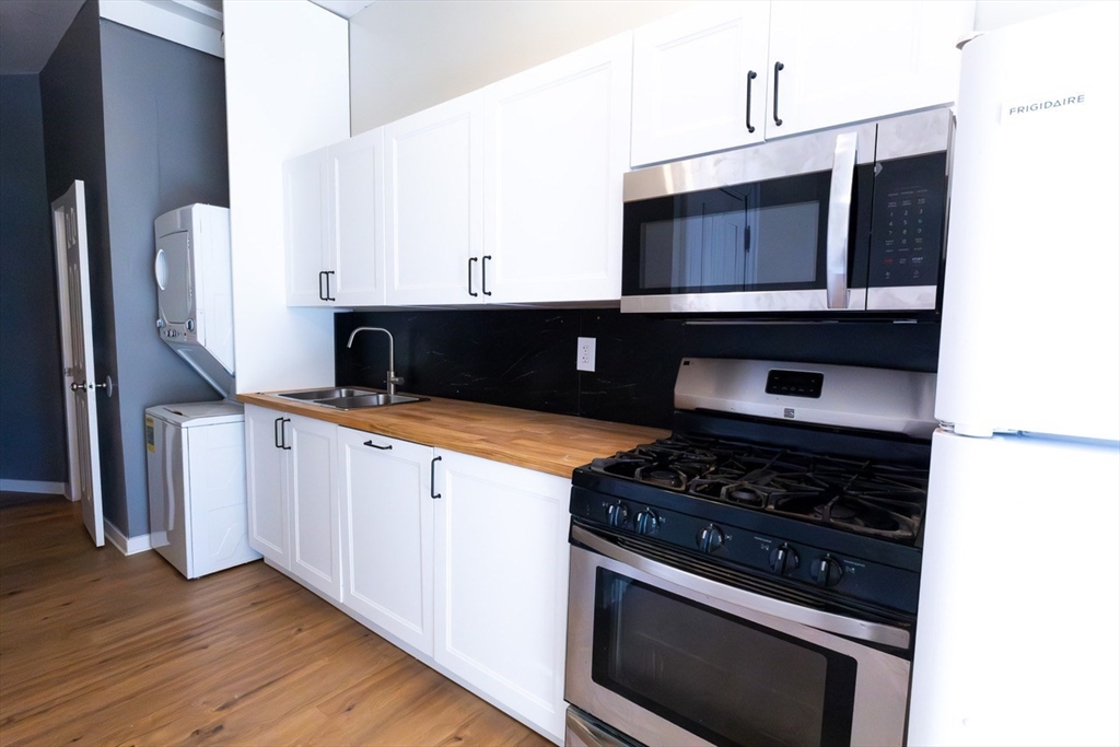 241 Northampton St, South End