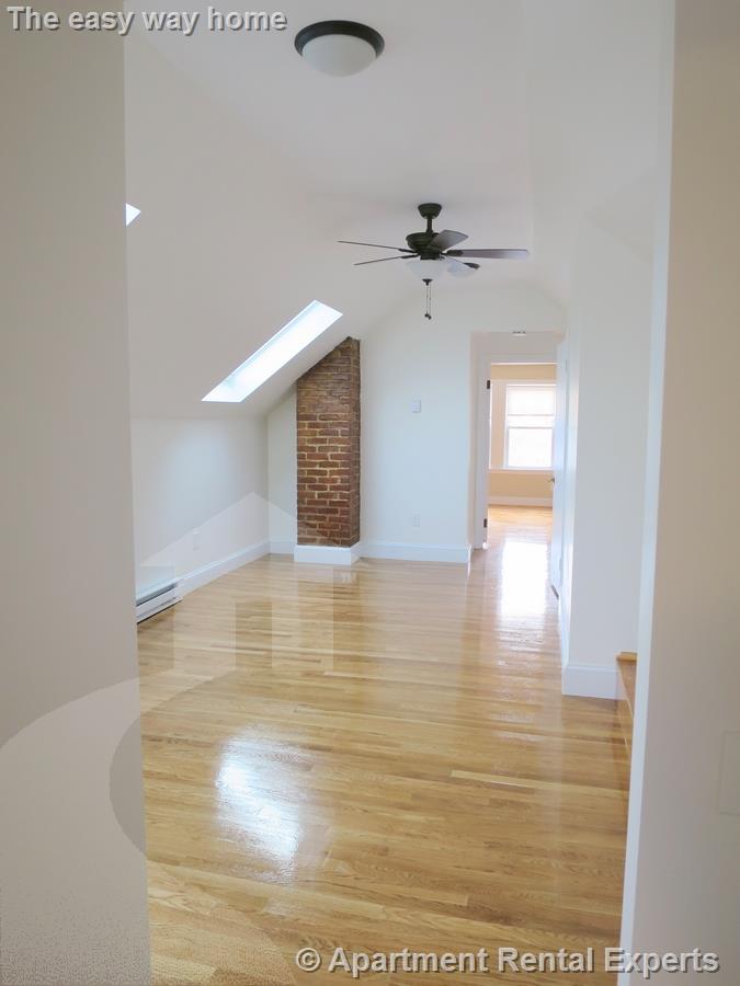 1098 Fellsway, Salem St. Area