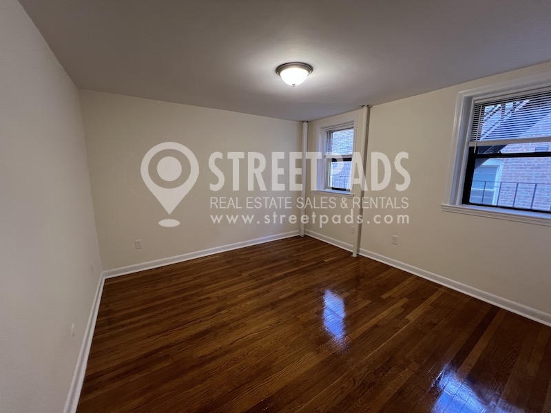 1315 Commonwealth Ave, Allston