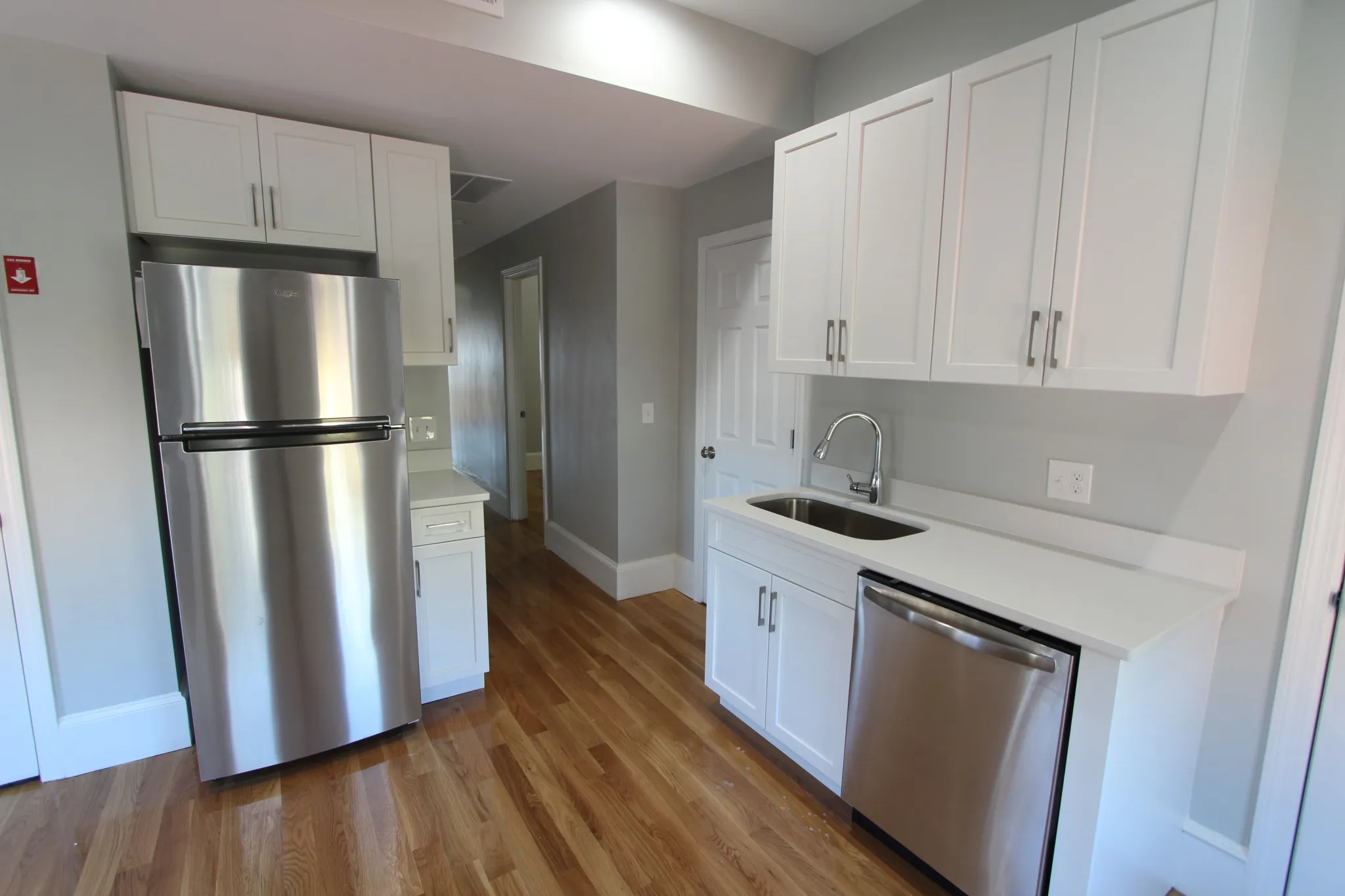 460 Saratoga St, East Boston