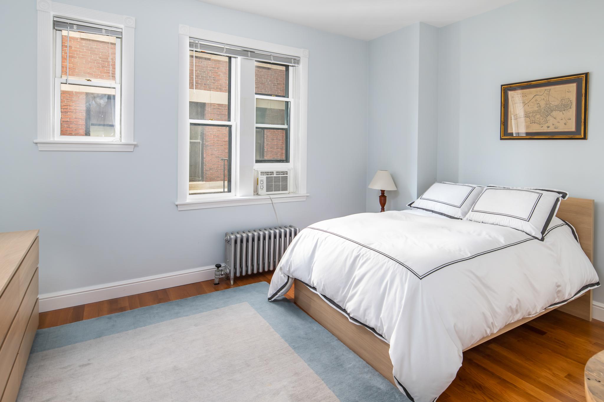 3 bed, 2 bath apartment for rent at 411 Marlborough St Unit 6, Back Bay — photo 4 of 10