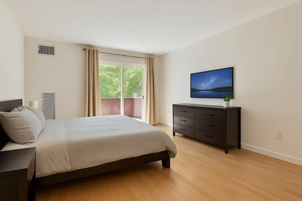 100 Rosemary Way, Needham