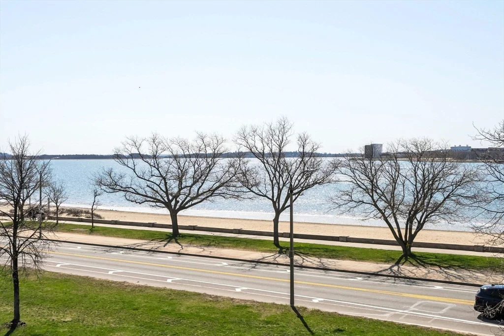 1400 Columbia Rd, South Boston