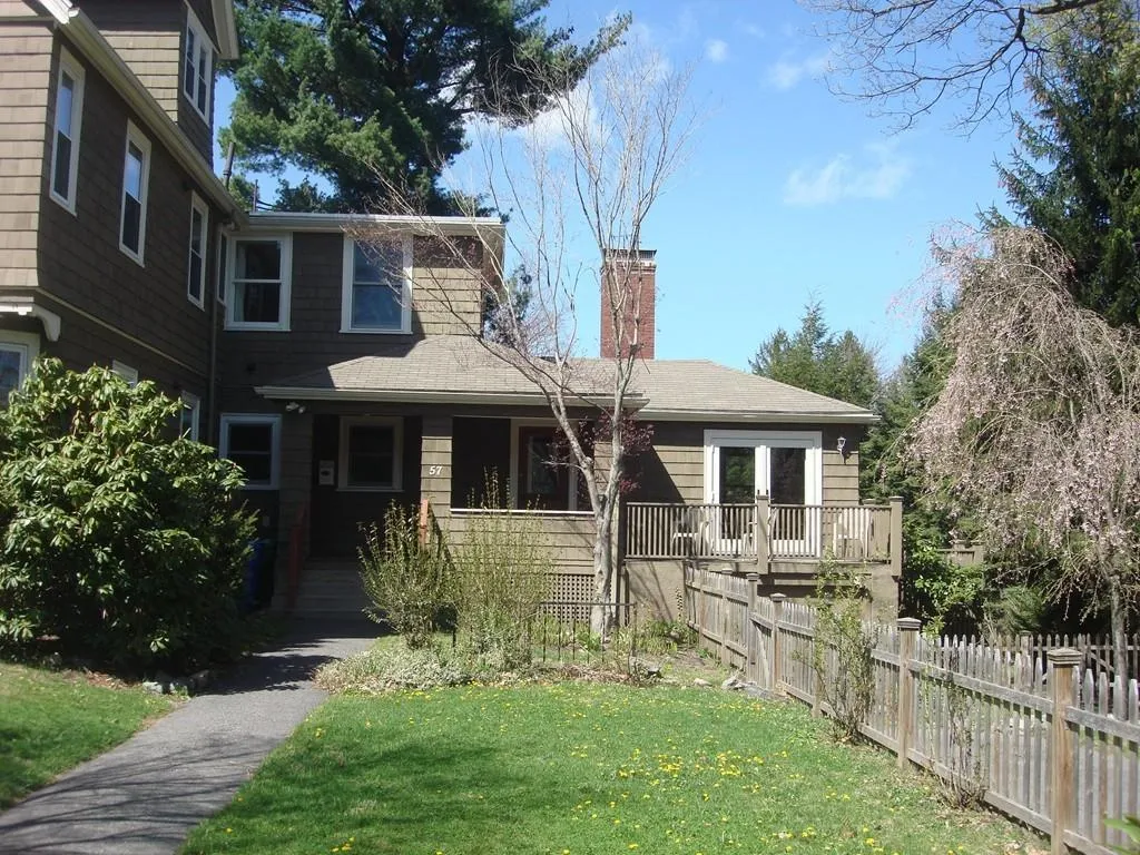 57 Pleasant St, Newton Centre