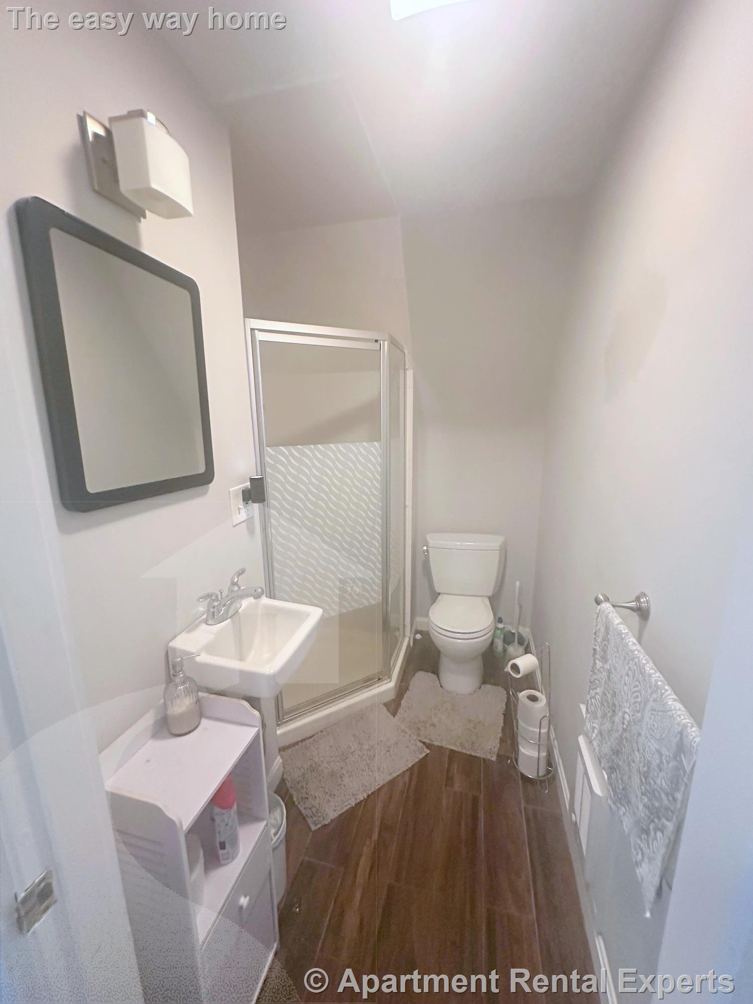 251-253 Arlington St, Tufts