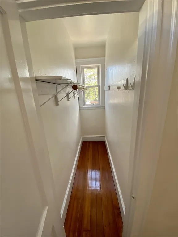 7 Harvard Ter, Allston