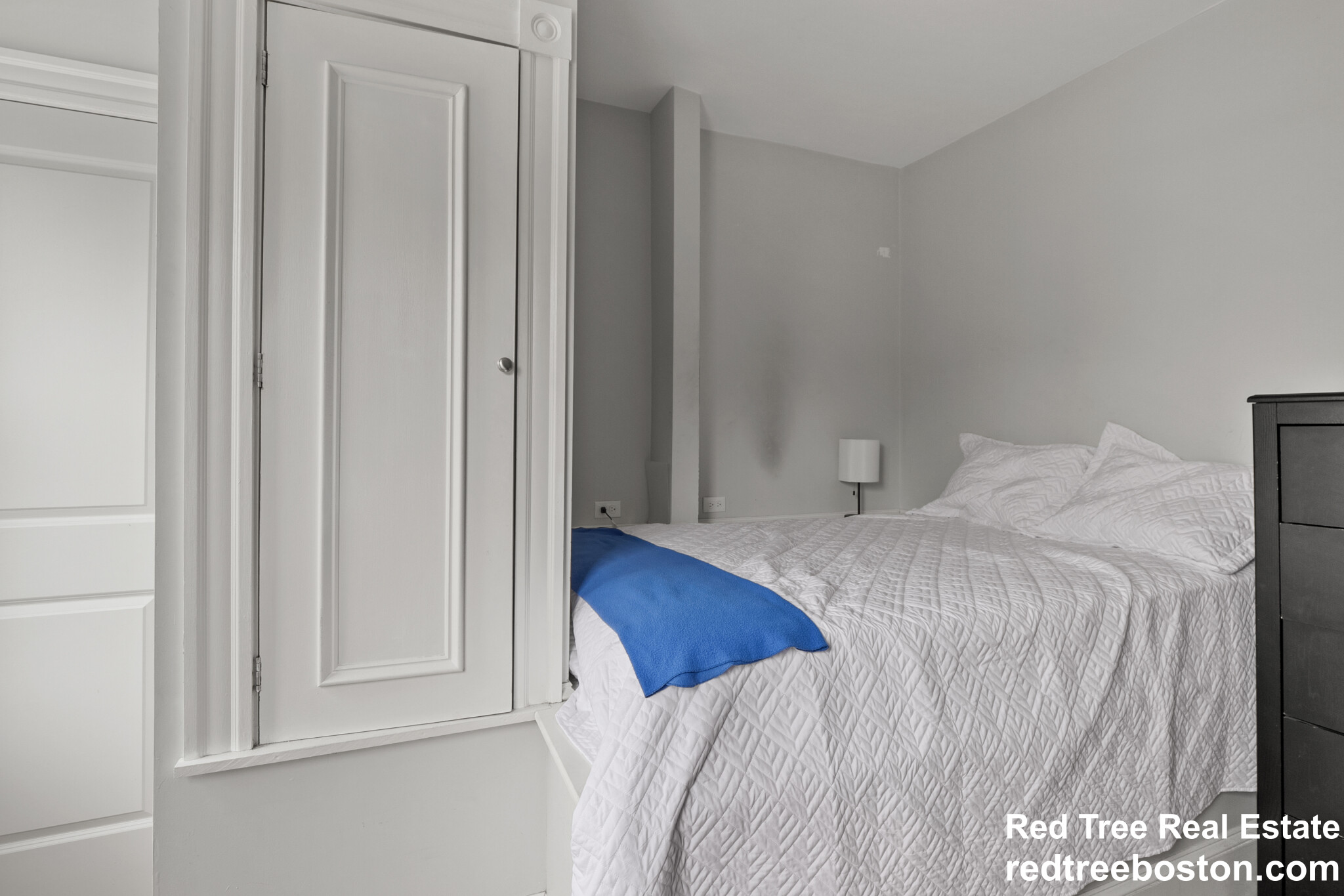 139 Adams St, South Side