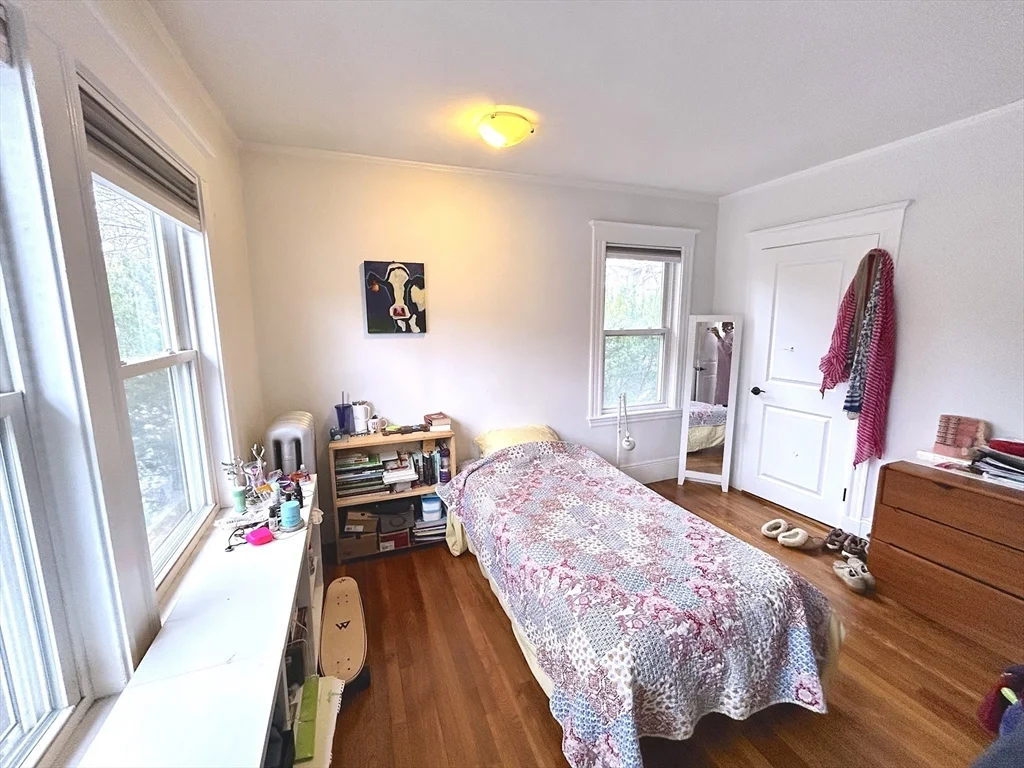 34 Greenough St, Brookline Hills