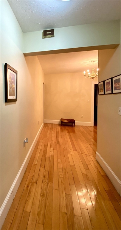 2 Dickson St, Somerville