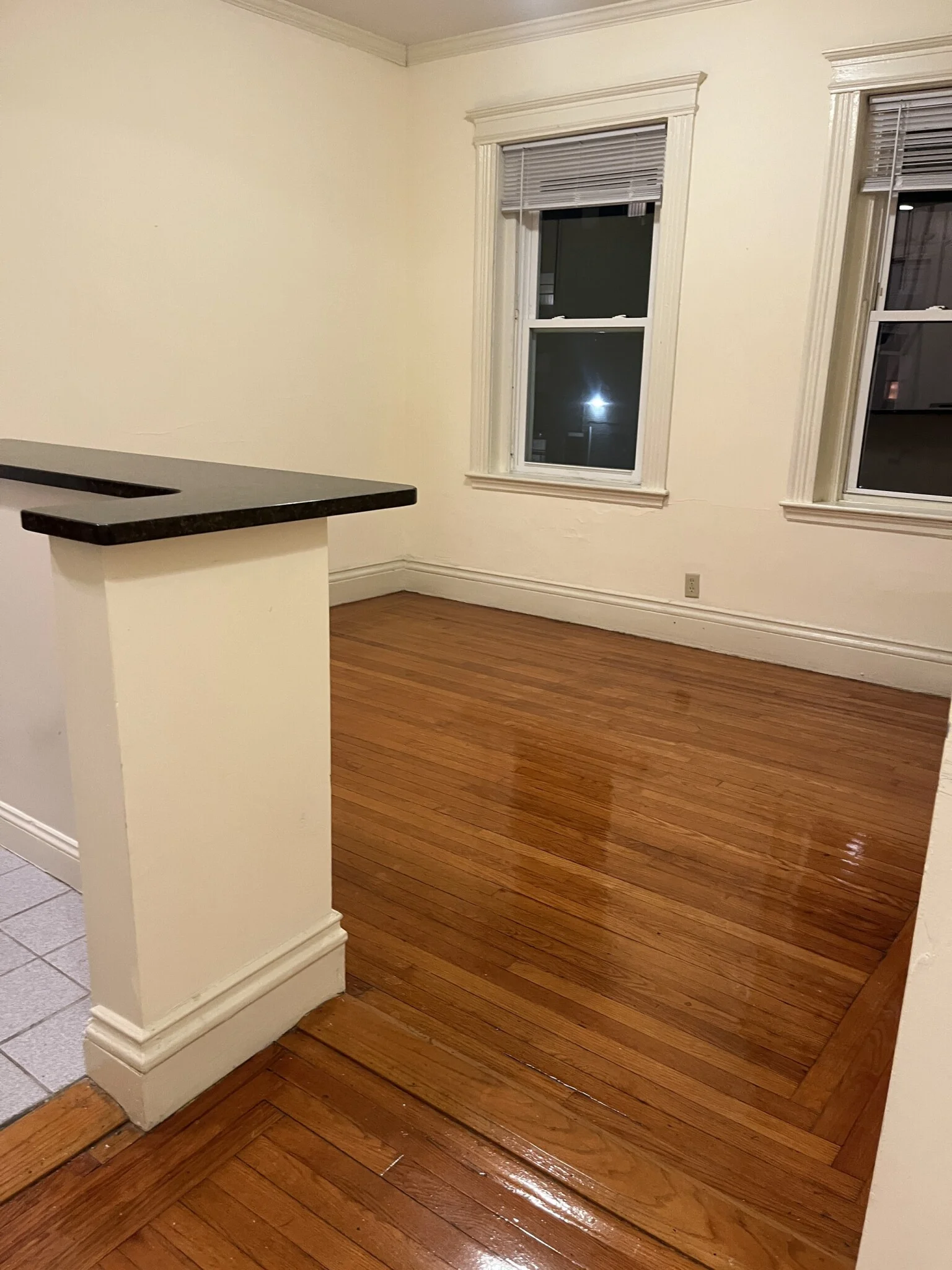32 Queensberry St, Fenway