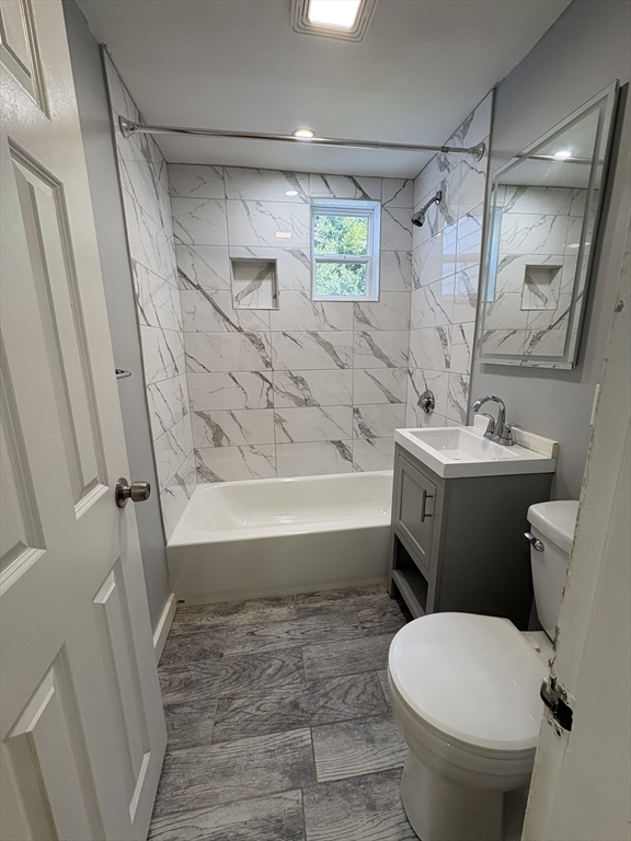 84 Gladeside, Mattapan