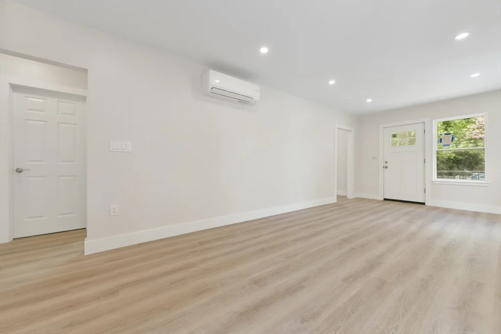 66 Cushman, Brighton
