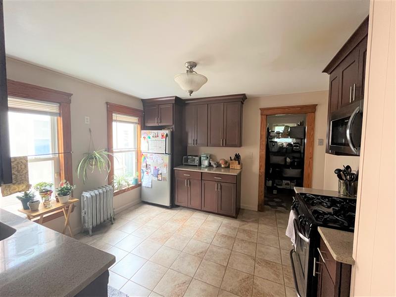 42 Electric Ave, Teele Square