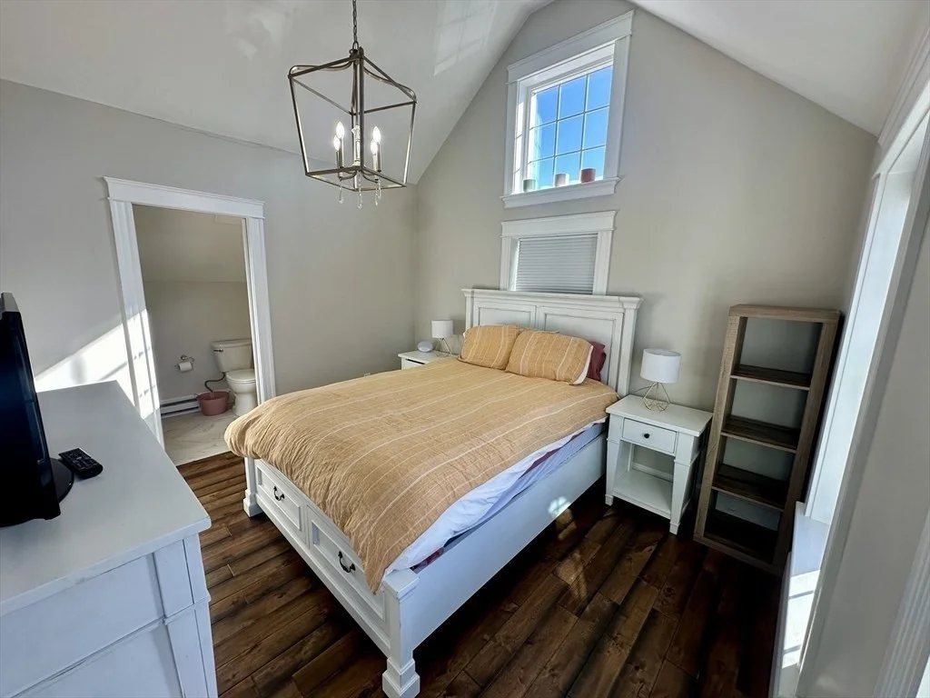 8 Osborne St, Salem