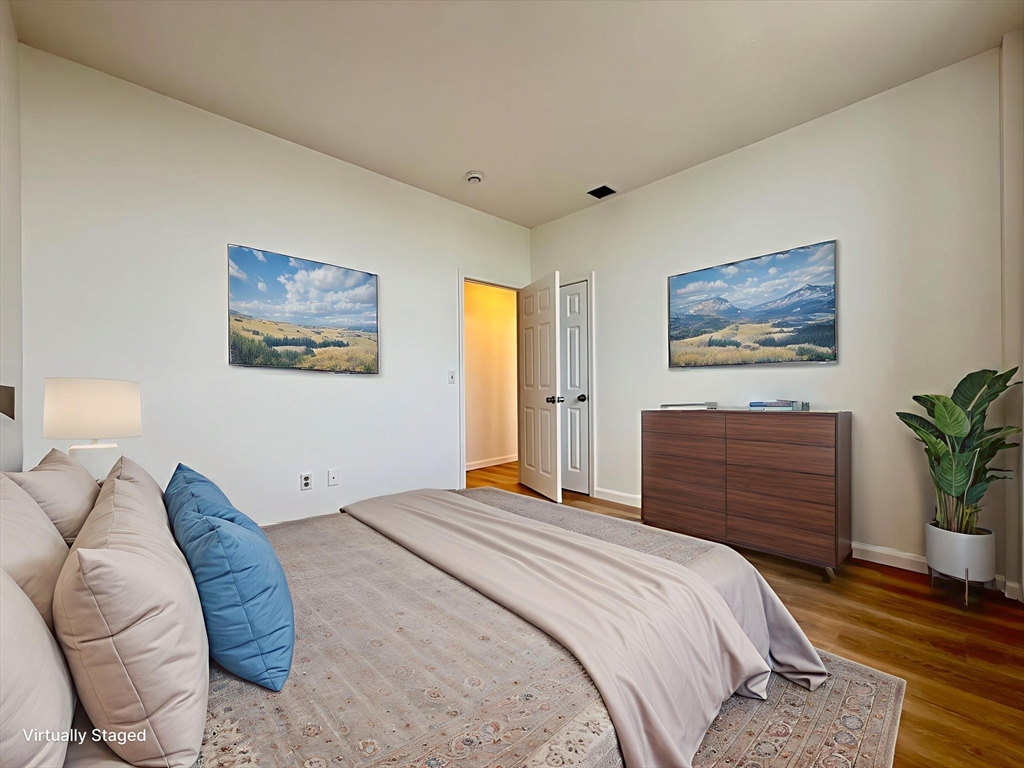 6 S Washington St, North Attleboro