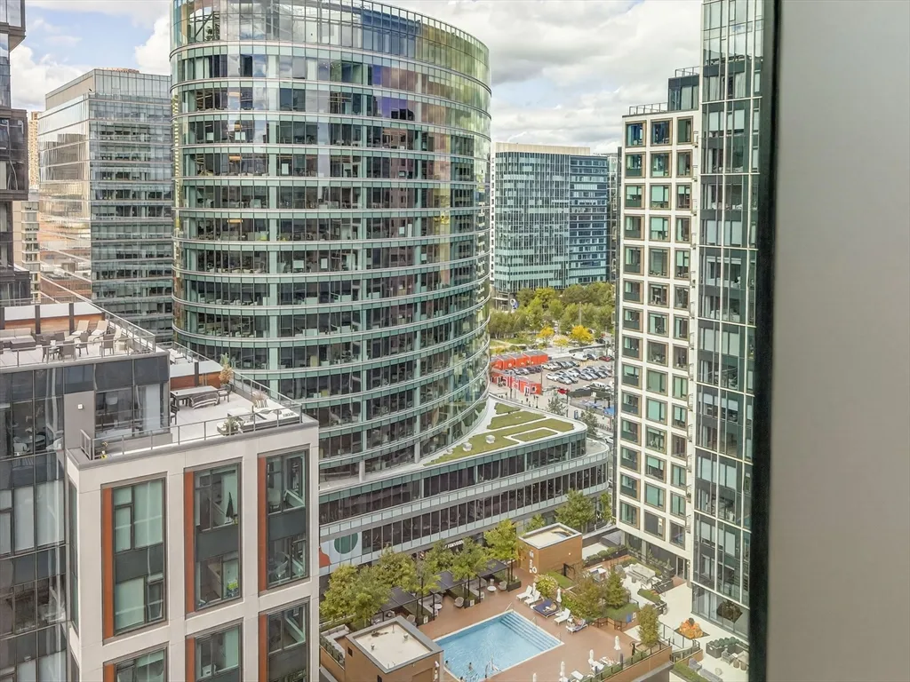 135 Seaport Blvd, Seaport District