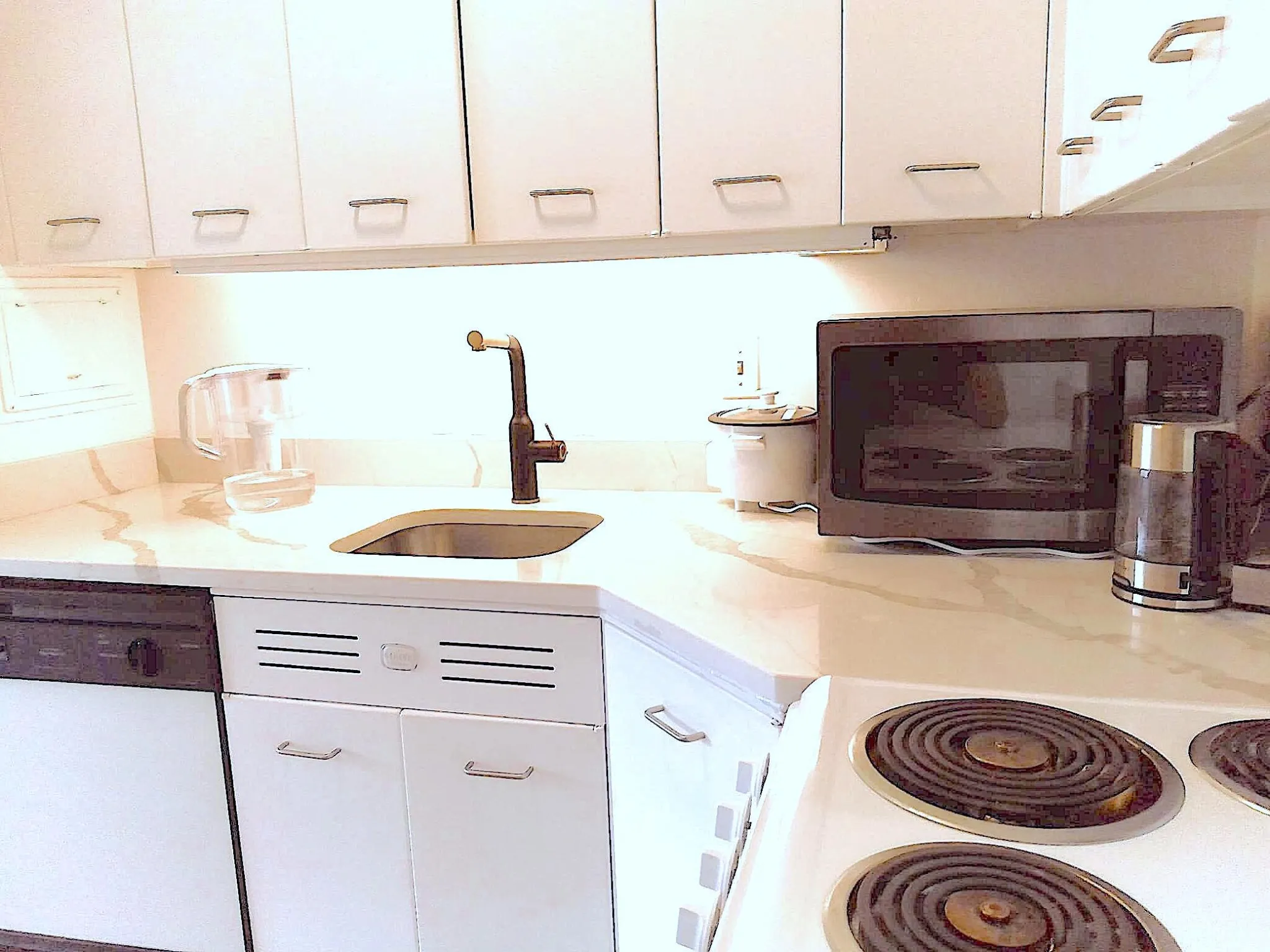 29 Concord Ave, Neighborhood Nine