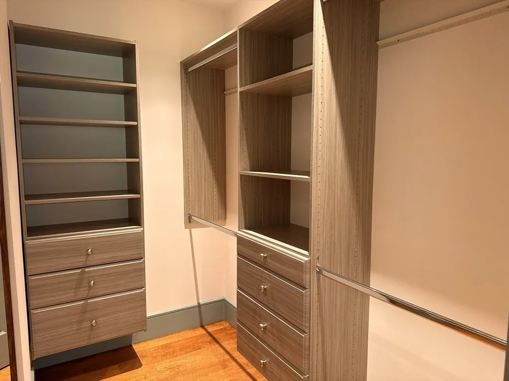 22 Kruger Rd, Hopkinton