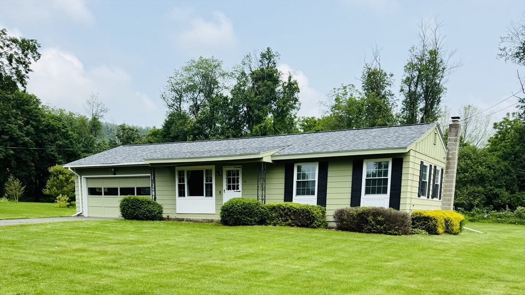 31 Deane Rd, Bernardston