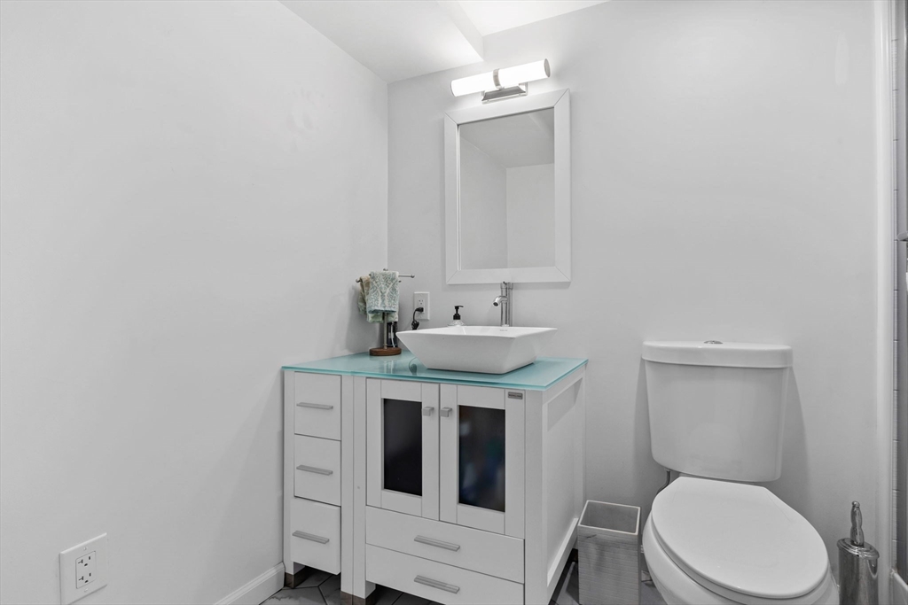 11 Pkwa, North Medford