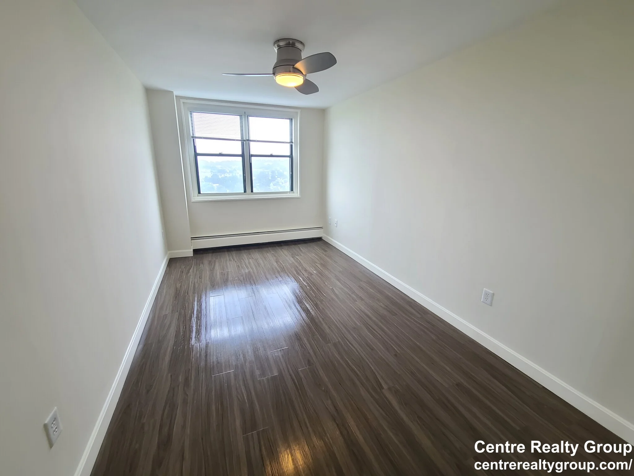 700 Huron Ave, Strawberry Hill