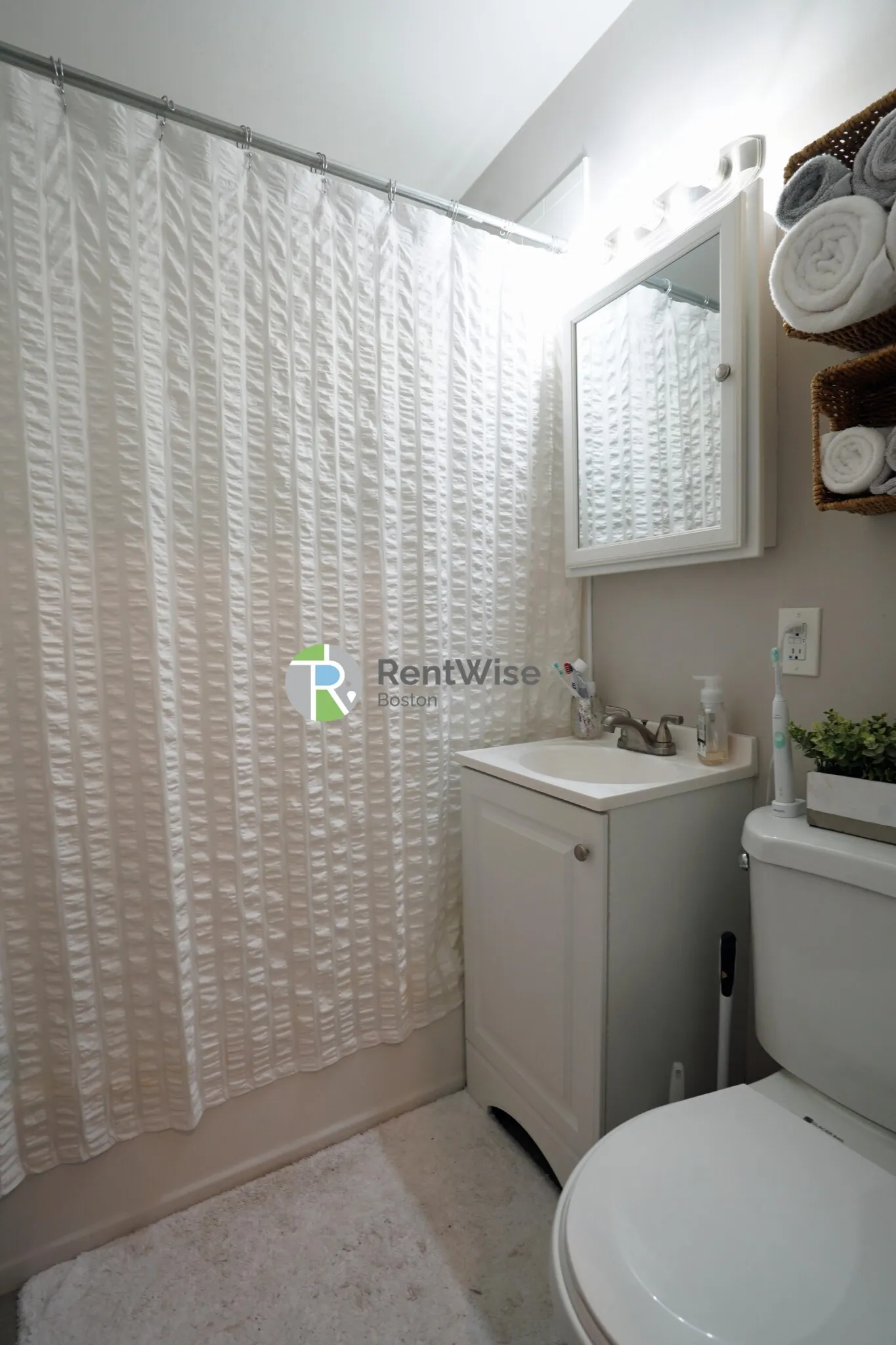 1200 Commonwealth Ave, Brighton