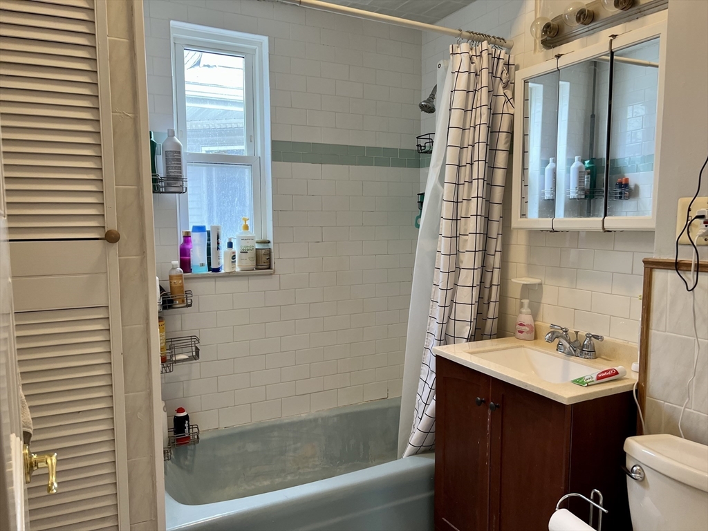 33-35 Rogers Ave, Somerville