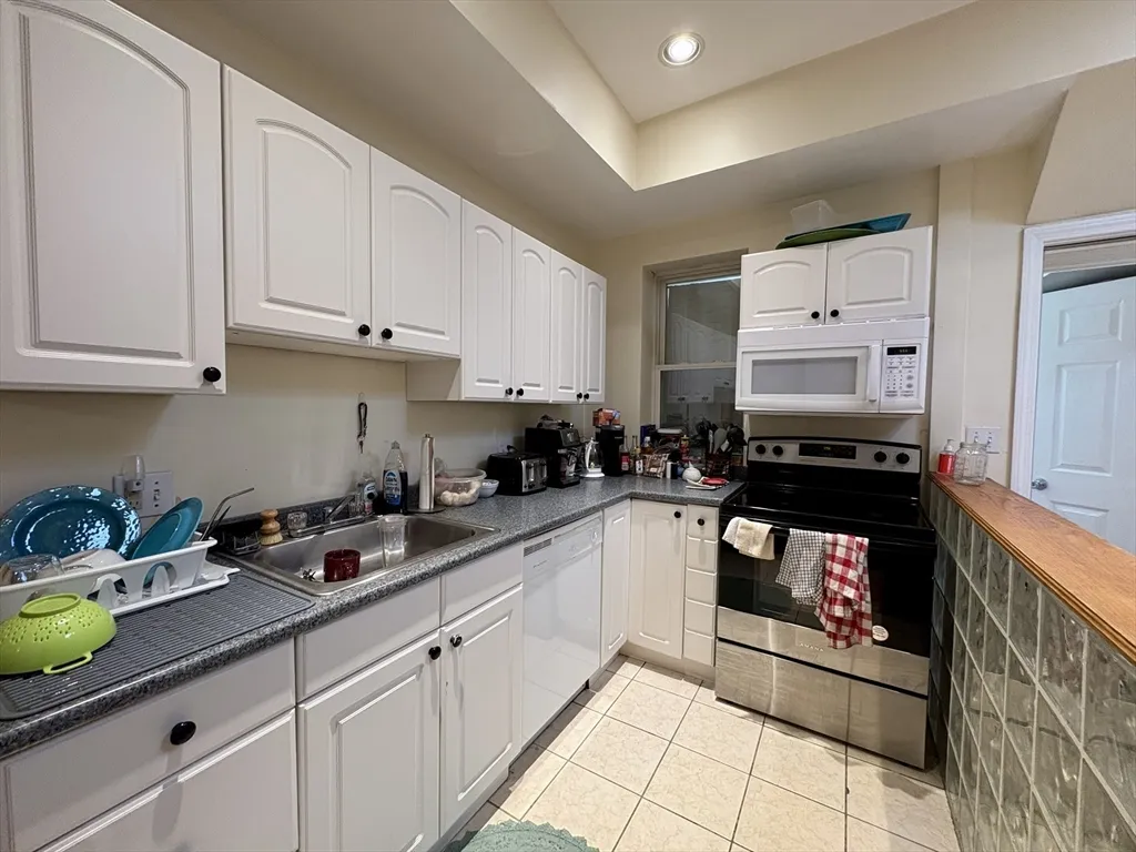 1801 Beacon St, Brookline