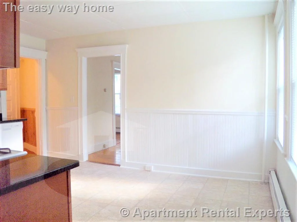 40 Linden Ave, Porter Square