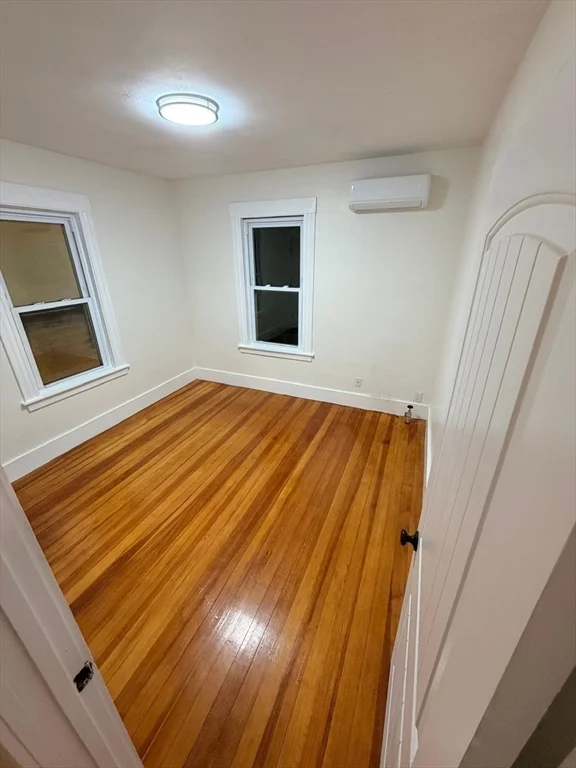 10 Elsmere Ave, Methuen