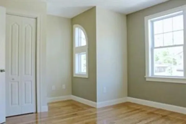 622 Trapelo Rd, Belmont