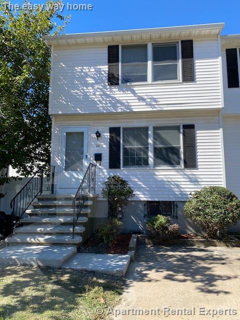 24 Florence St, Sullivan Square