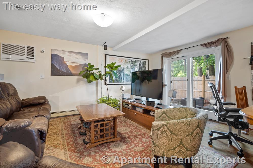 55 Waterhouse St, Teele Square