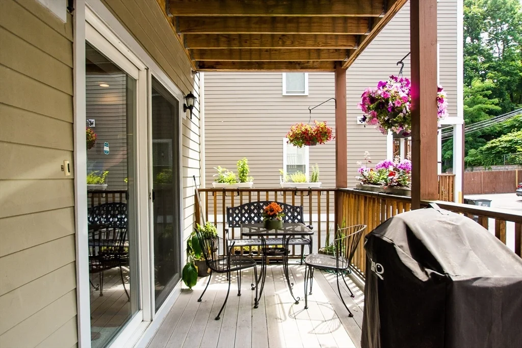 111 Pleasant St, Dorchester