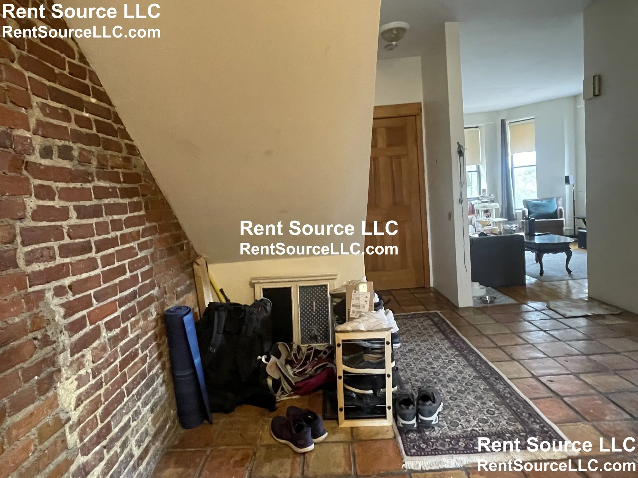 31 Fort Ave, Roxbury