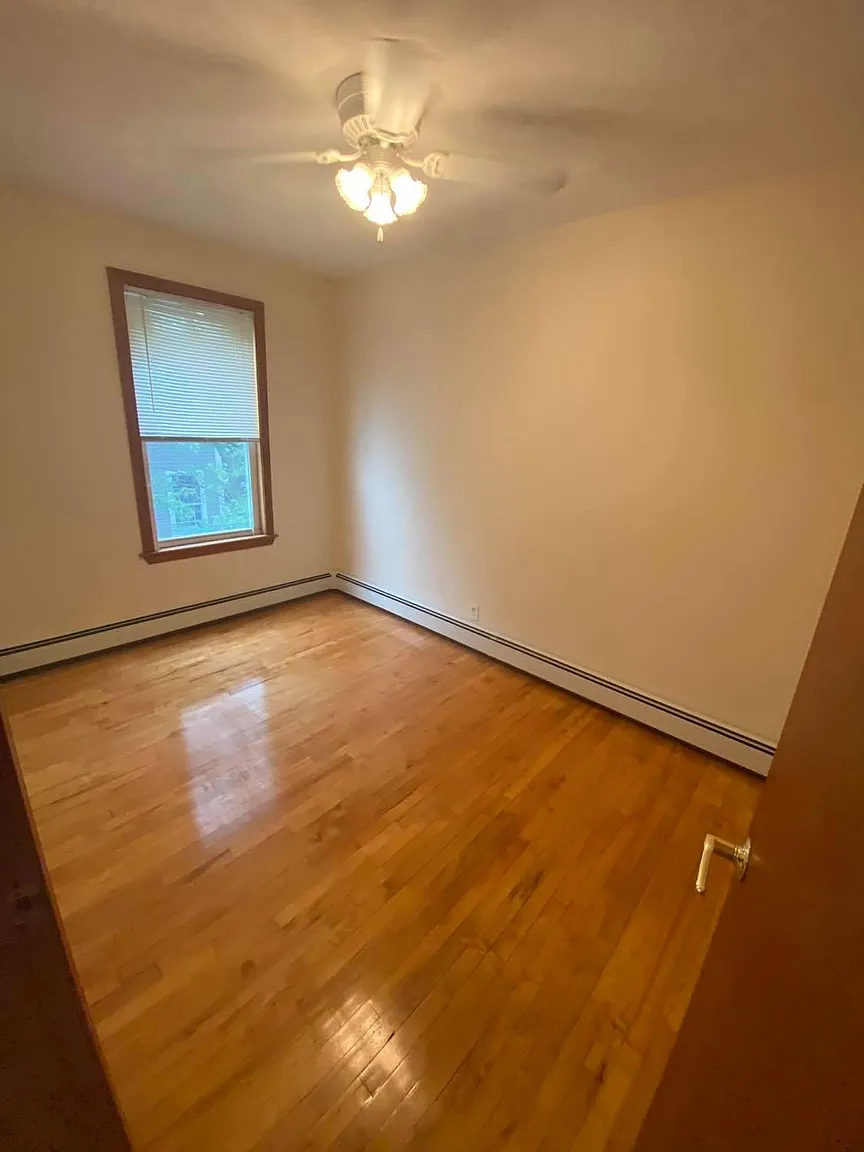 80 Hampshire St, The Port