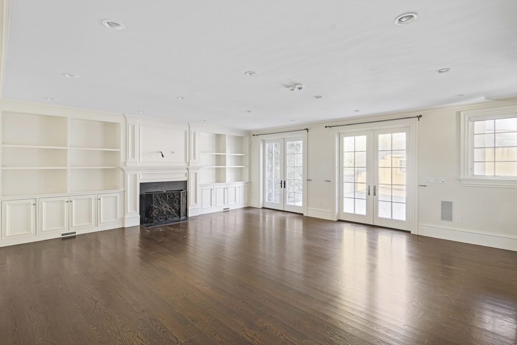 72 Drumlin Rd, Newton