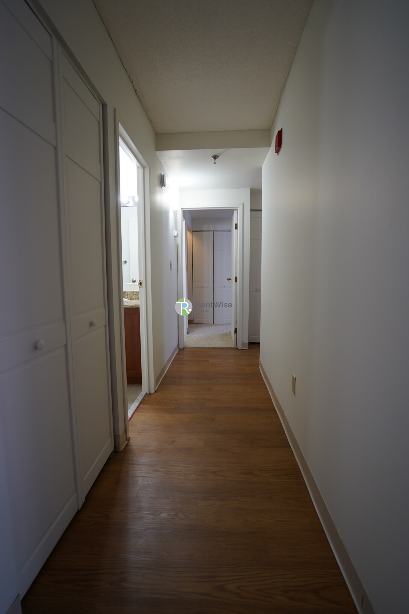 10 Magazine St, Cambridgeport