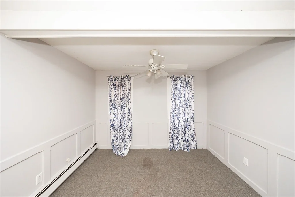 10 Alpine, Worcester