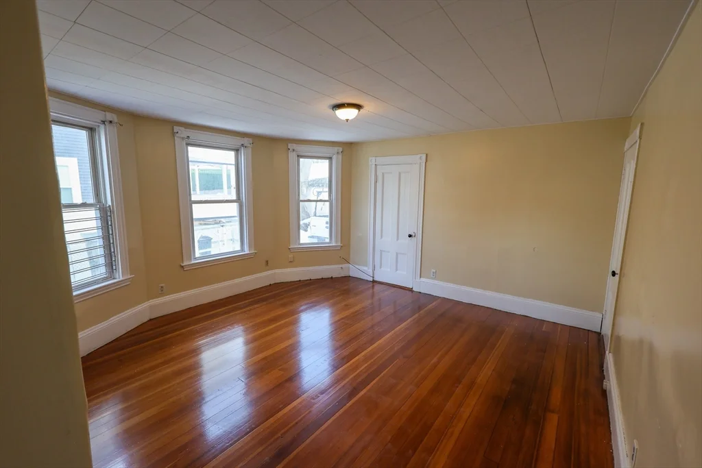 37 Clarkson St, Dorchester