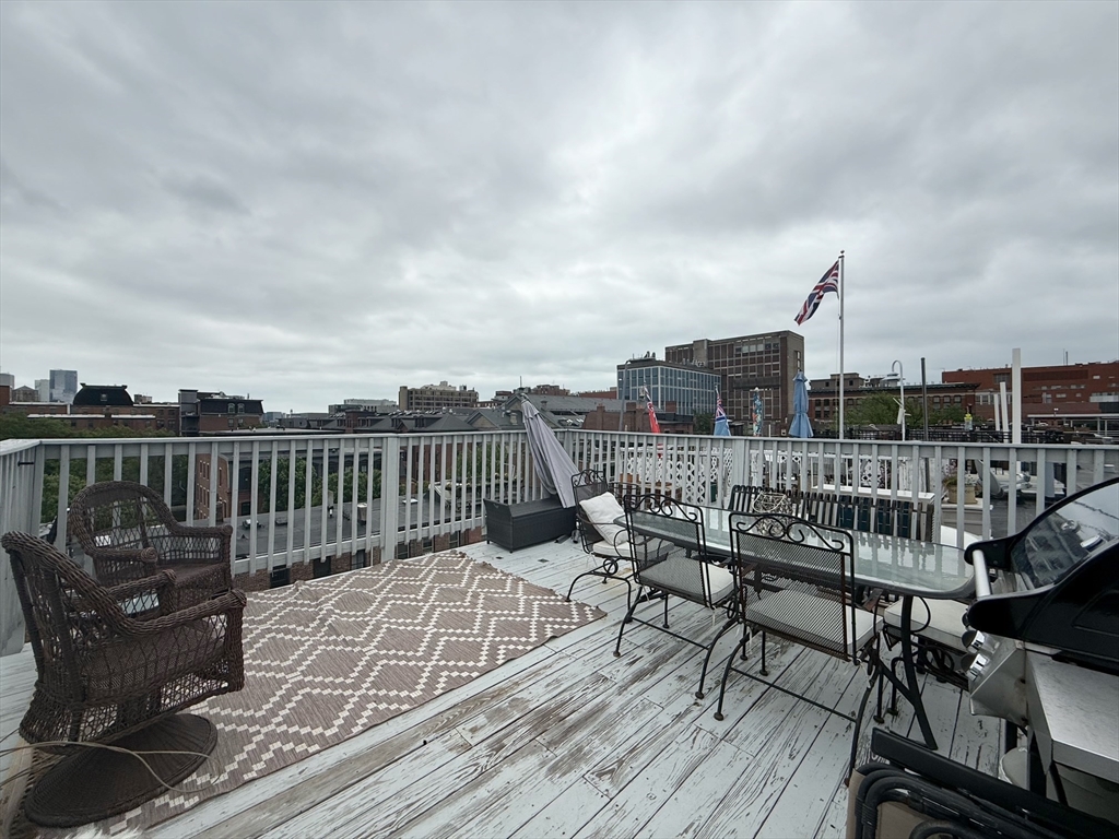 8 Worcester Sq, South End