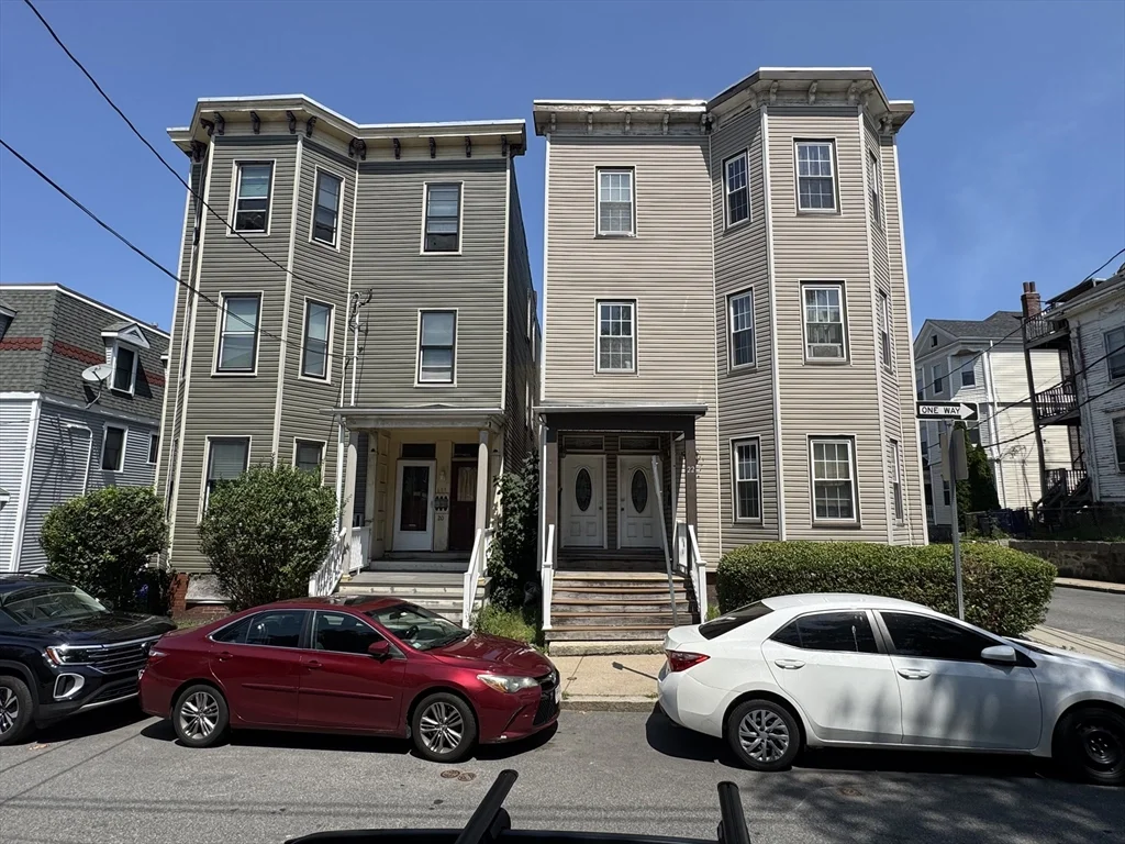 22 Elmore St, Roxbury