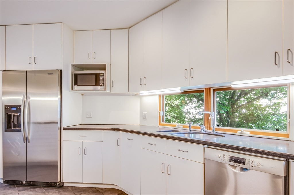 29 Devereaux, Arlington