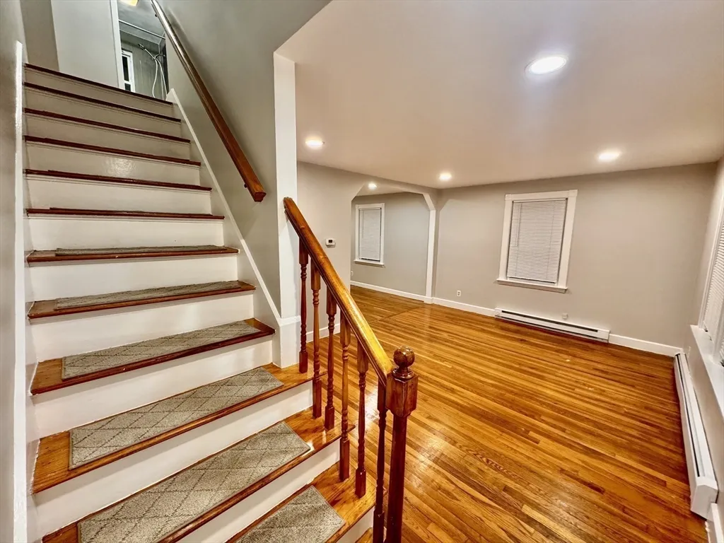 84 Reed St, West Side