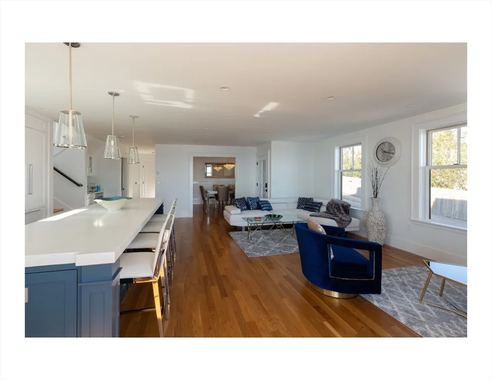 153 Bayside Rd, Quincy