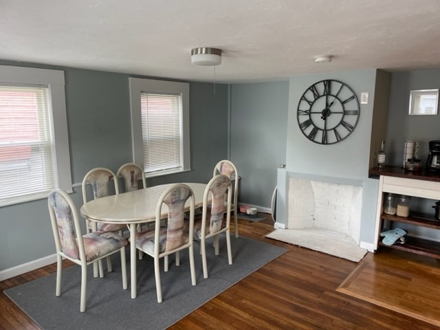 562 Lincoln Ave, Saugus