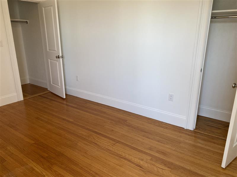 172 Maple St, Malden