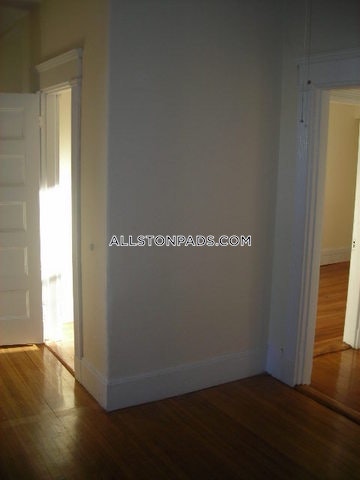 4 bed, 2 bath apartment for rent at 235.5 Harvard Ave Unit 5, Allston — photo 4 of 52