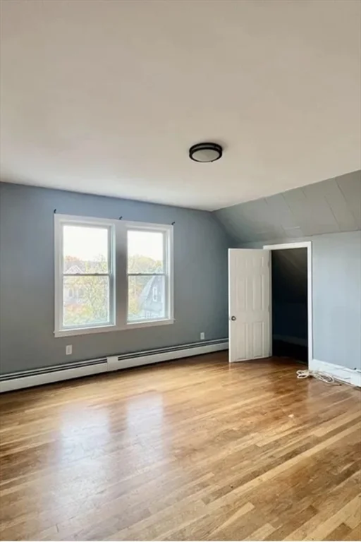 7 Beacon St, Attleboro