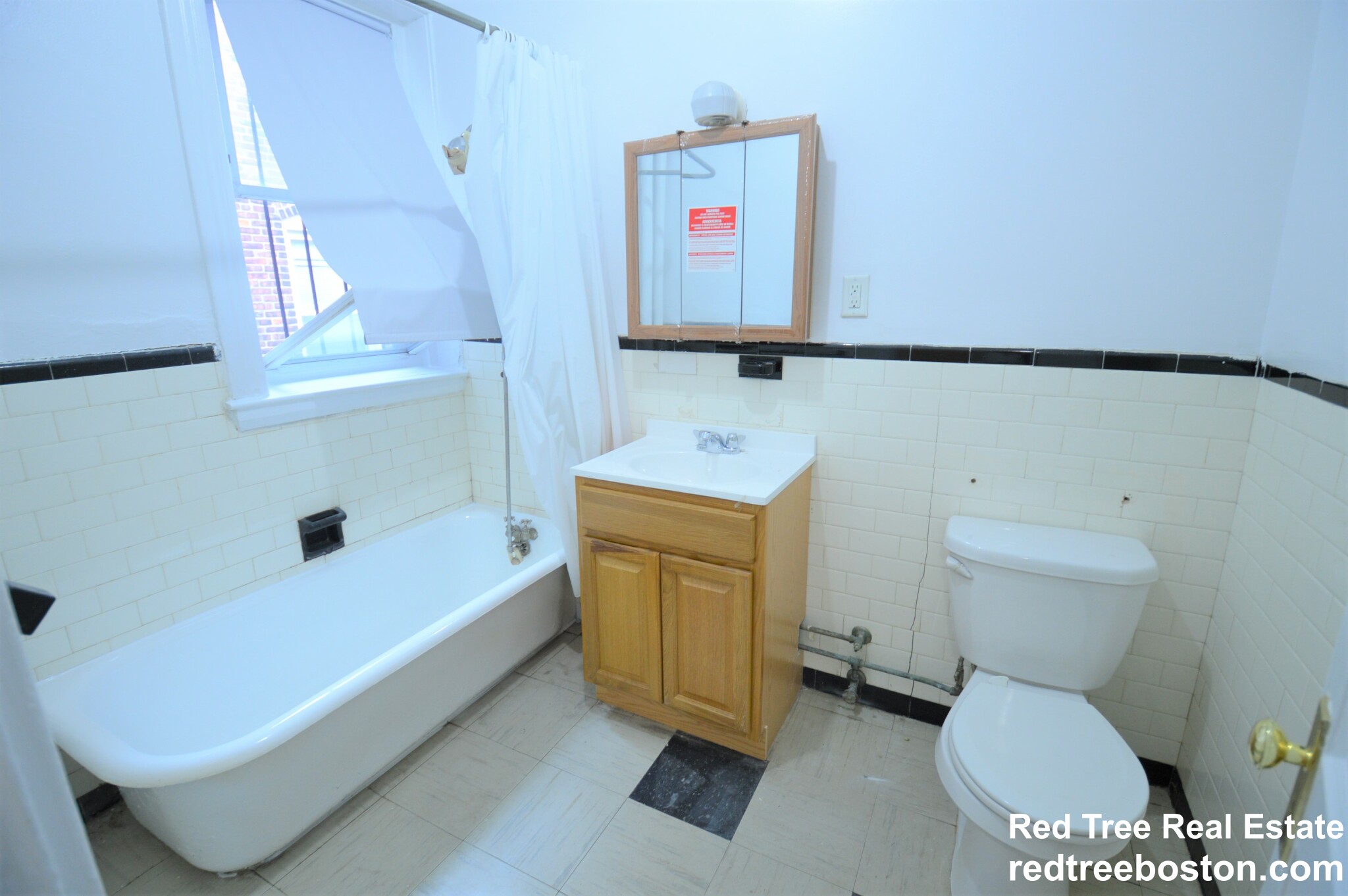 1377 Commonwealth Ave, Allston